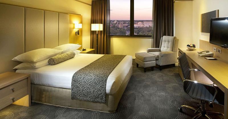 Stamford Plaza Adelaide Hotel Kültér fotó A room at the Hilton Tel Aviv